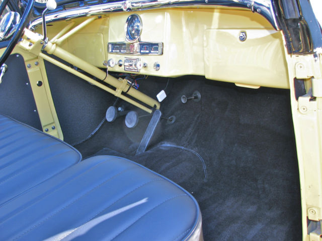 1951 Willys Jeepster concours Restoration - photo 12