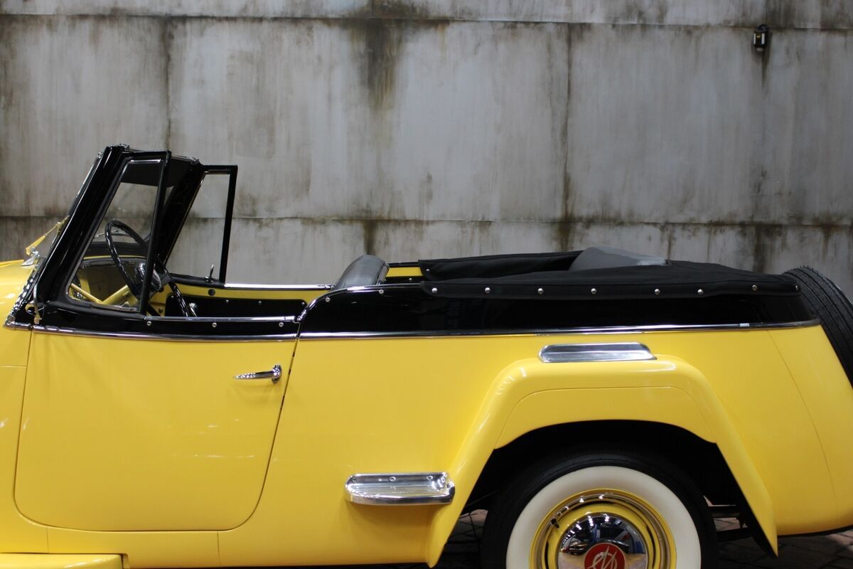 1951 Willys-Overland Jeepster Convertible - photo 9