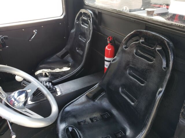 1951 Willys - photo 8