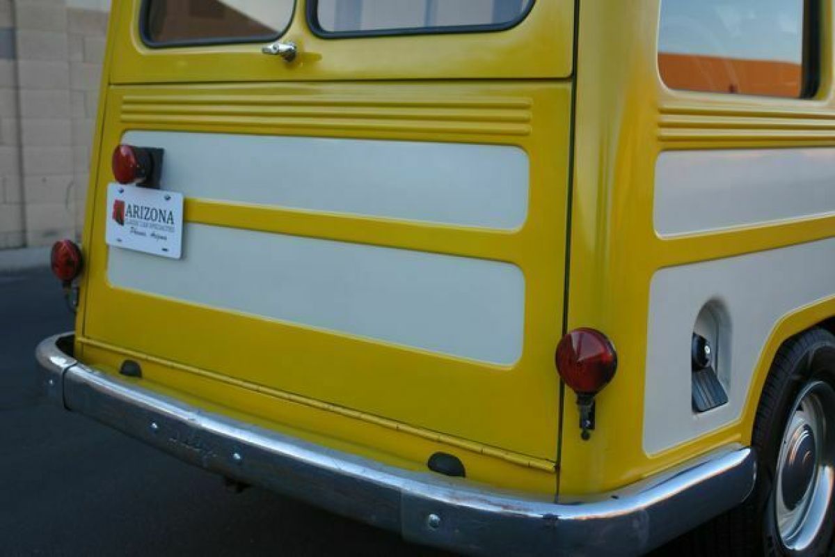 1951 Willys Wagon - photo 4