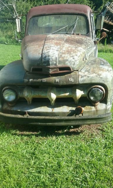 1952 Ford F-100 - photo 2