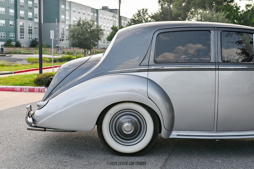 1952 Bentley R-Type - photo 10