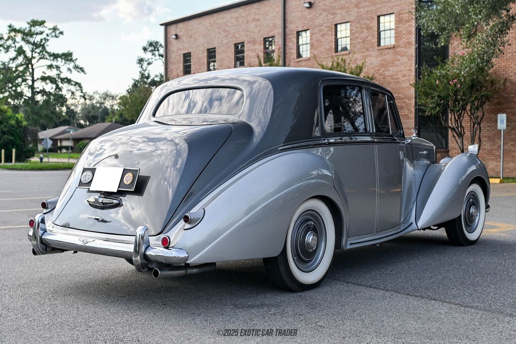 1952 Bentley R-Type - photo 8