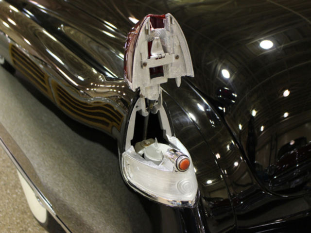 1952 Cadillac DeVille Convertible - photo 12