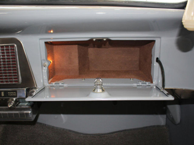 1952 Studebaker Commander - photo 7