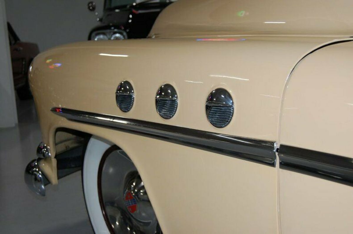 1952 Buick Super Estate Wagon - photo 12