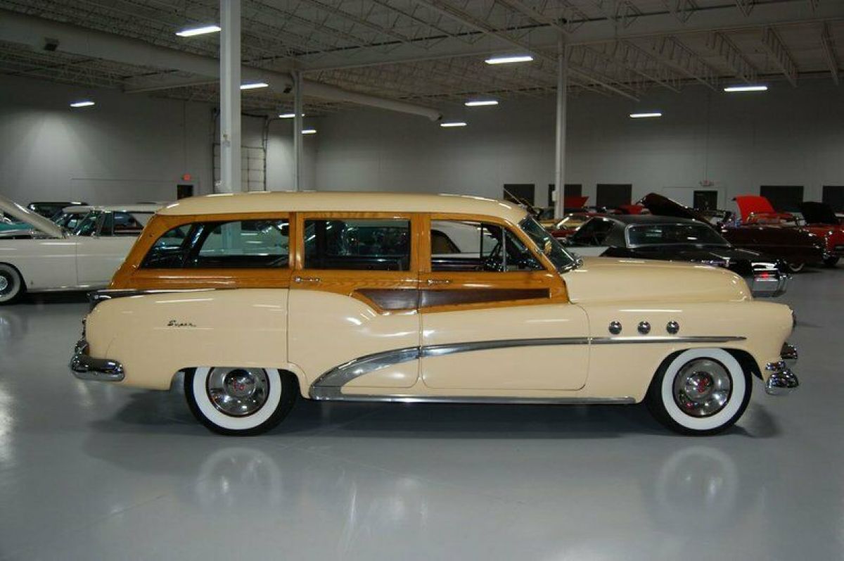 1952 Buick Super Estate Wagon - photo 4