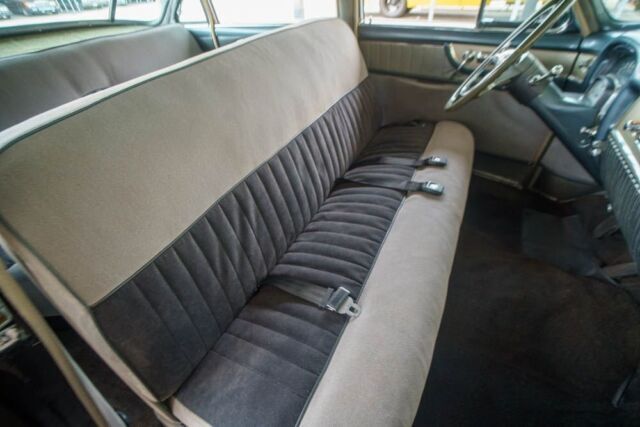 1952 Cadillac Fleetwood 60 Sedan - photo 13