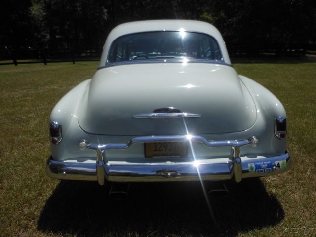 1952 Chevrolet Deluxe Styleline Coupe - photo 4