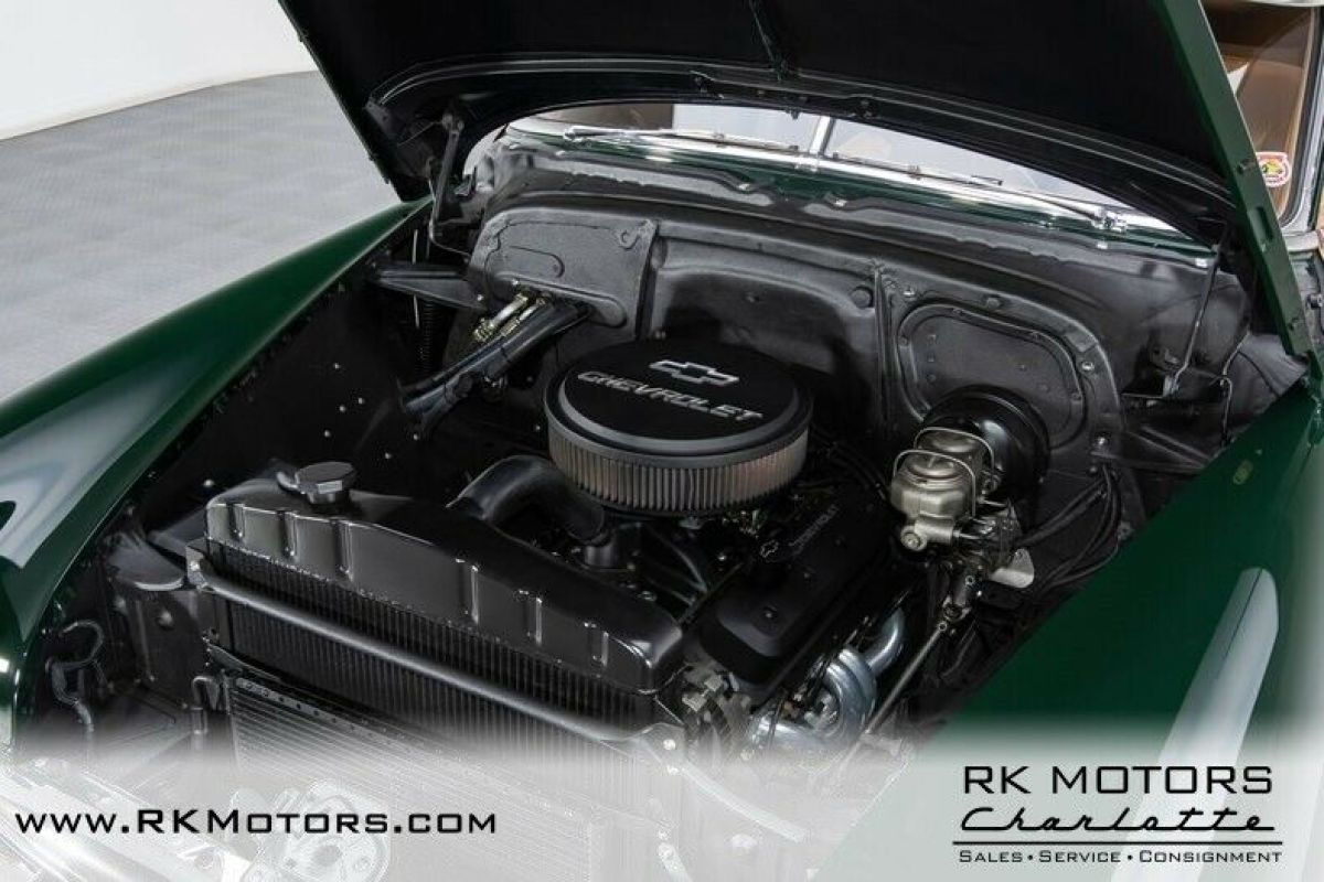 1952 Chevrolet Deluxe Wagon - photo 4