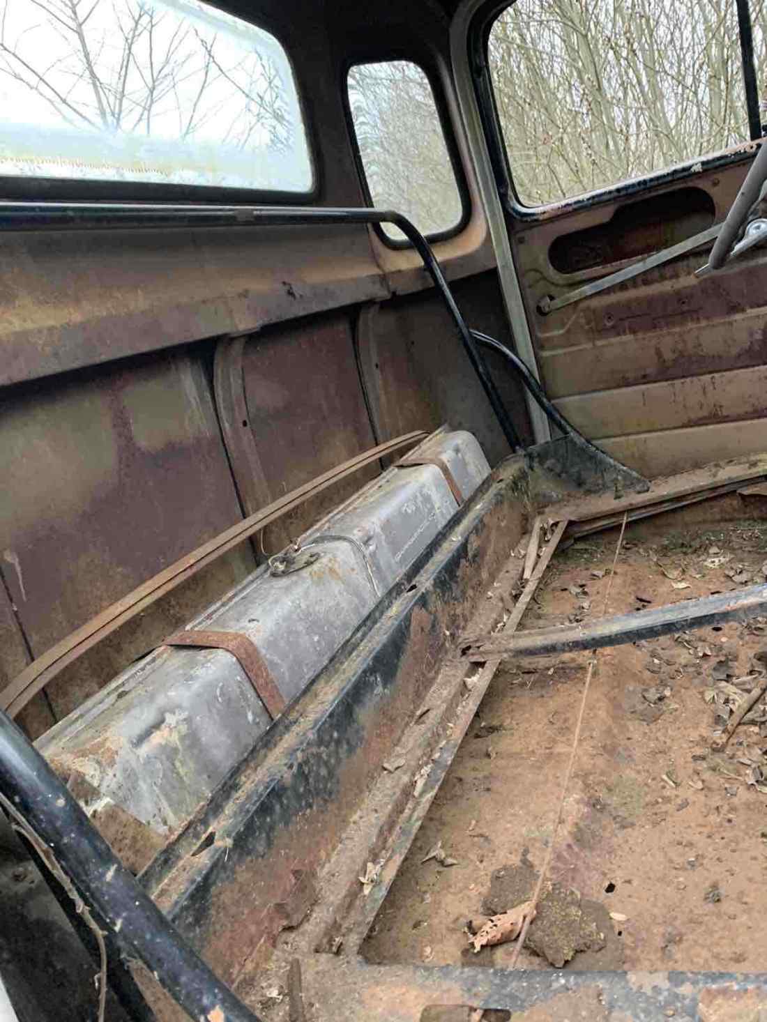 1952 Chevrolet Pickup - photo 13