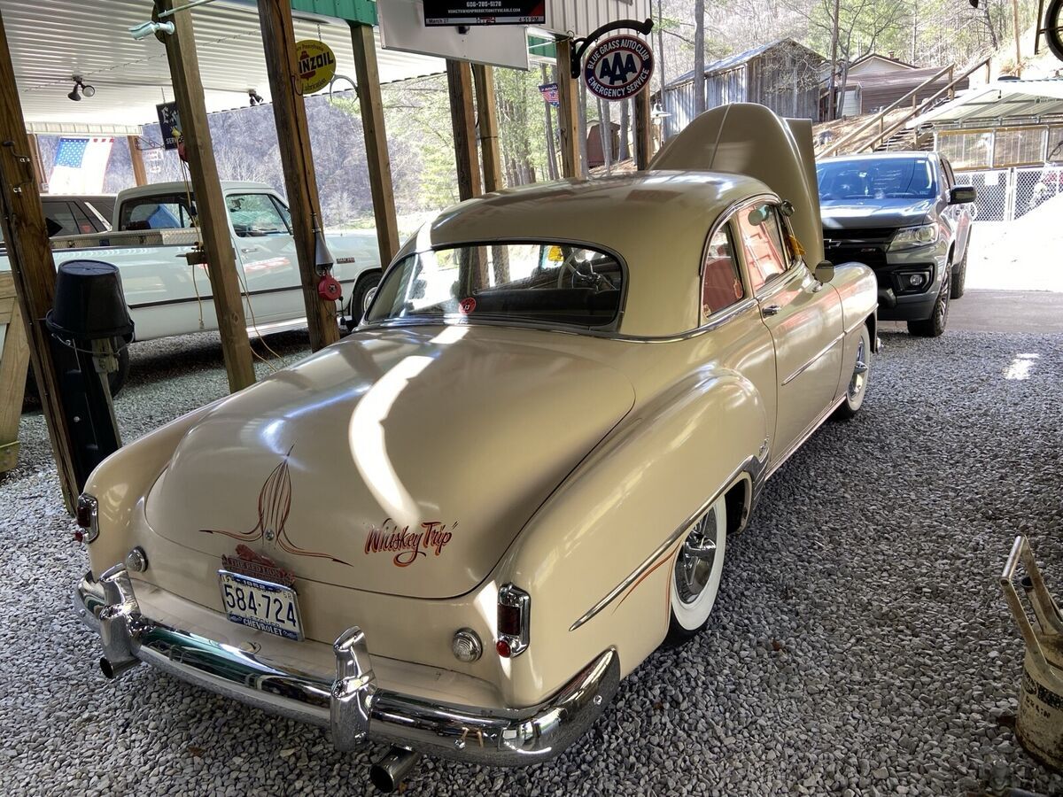 1952 Chevrolet Styleline Deluxe - photo 2