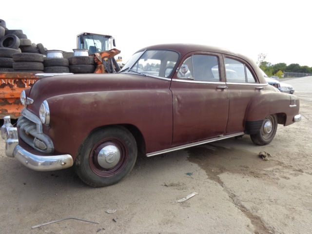 1952 Chevrolet - photo 2
