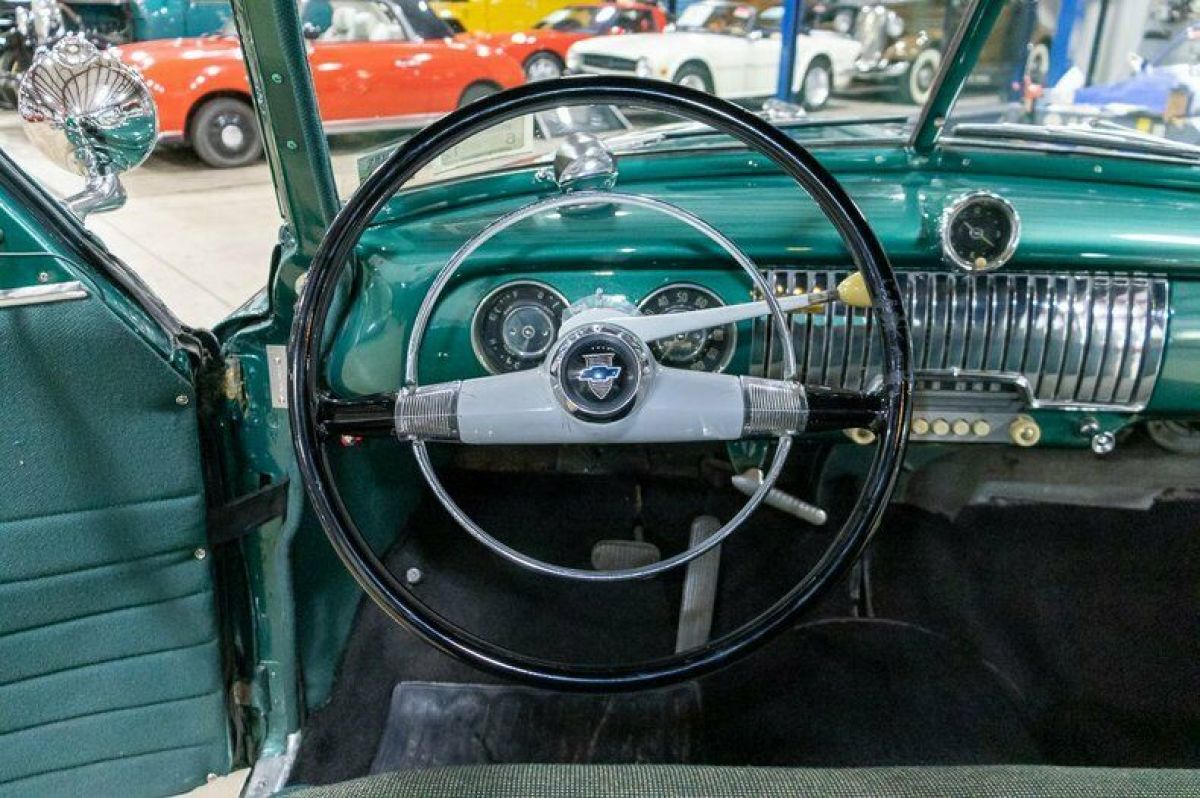 1952 Chevrolet Stylemaster - photo 12