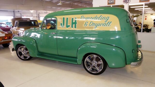 1952 Chevrolet Suburban Panel Van - photo 5