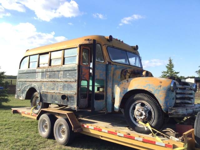 1952 GMC Chevy Bus - photo 5