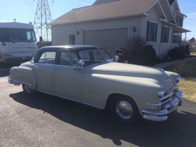 1952 Chrysler Imperial Crown - photo 2