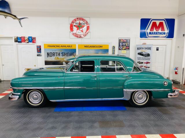 1952 Chrysler Saratoga -4 DR SEDAN - STUNNING RESTORATION - DRIVES EXCELL - photo 10