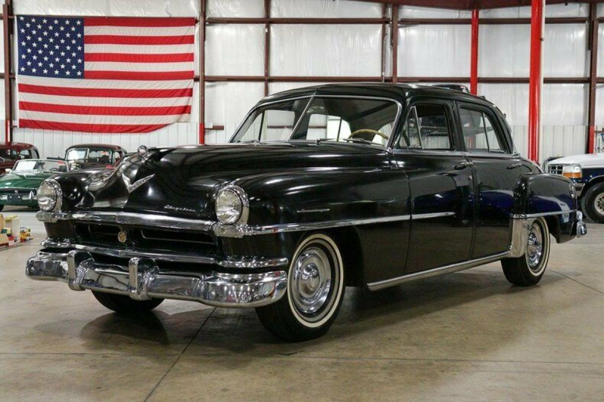 1952 Chrysler Saratoga