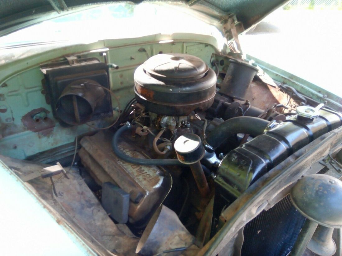 1952 Chrysler Saratoga - photo 10