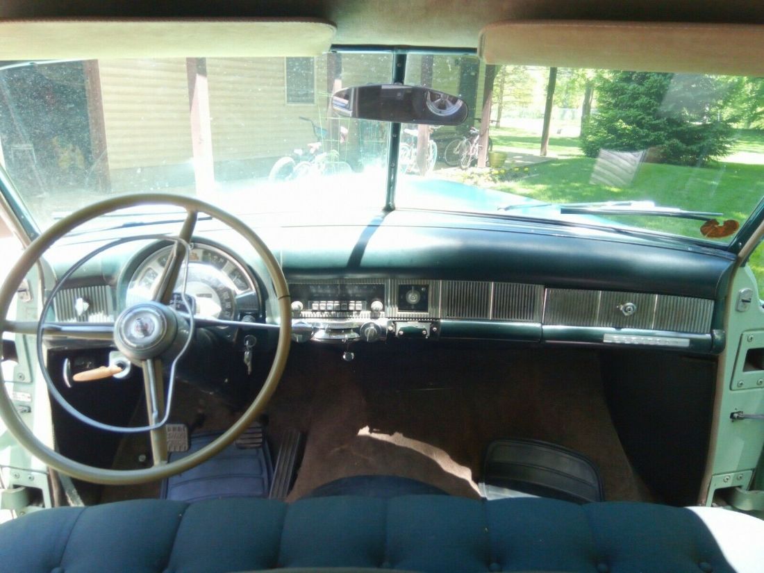 1952 Chrysler Saratoga - photo 12