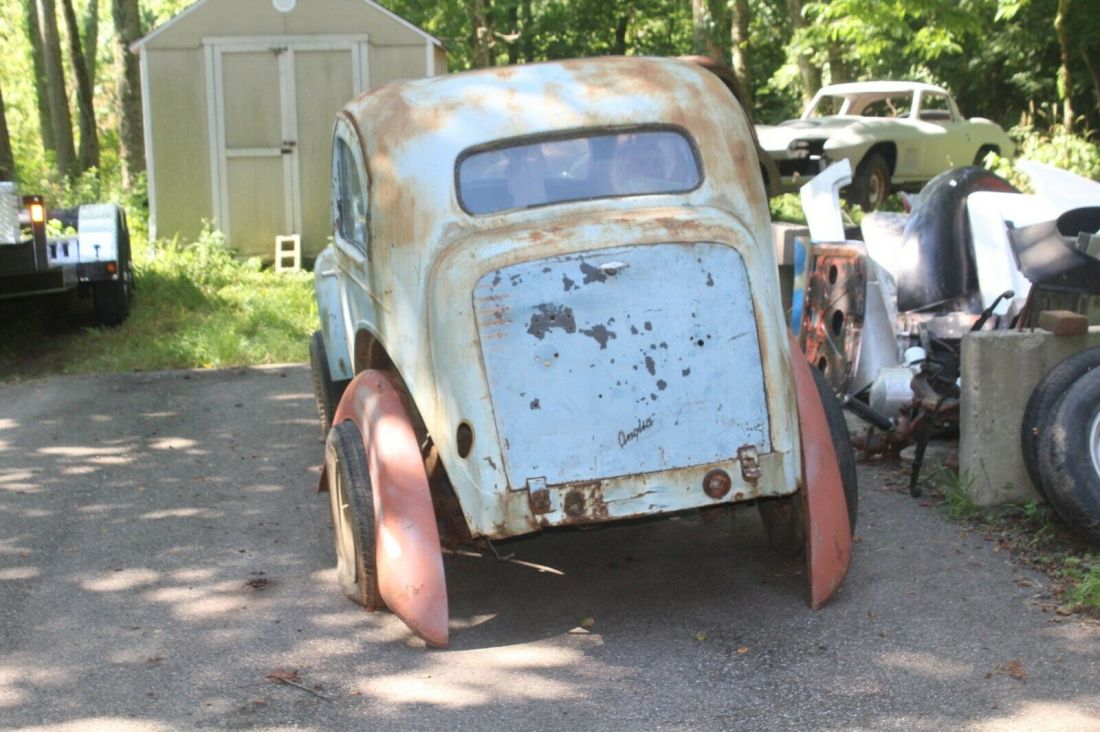 1952 Ford Anglia - photo 10