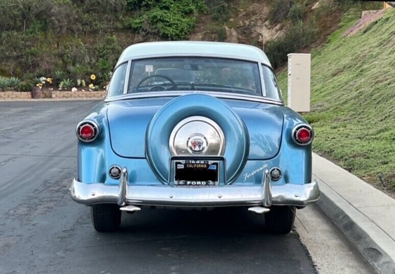 1952 Ford Crestline Victoria - photo 12
