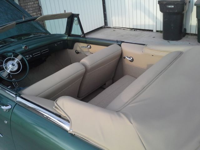 1952 Ford Sunliner Crestline - photo 6