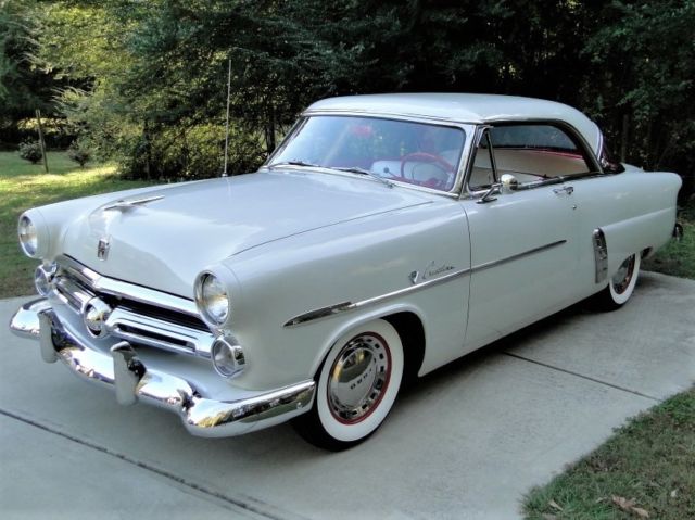 1952 FORD CRESTLINE VICTORIA 2 DOOR HARDTOP 1952 Ford Crestline