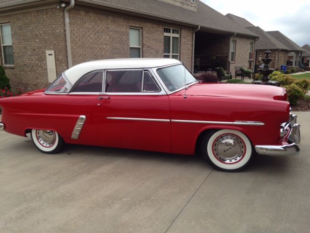 1952 Ford Crestline 2 door hardtop - photo 5