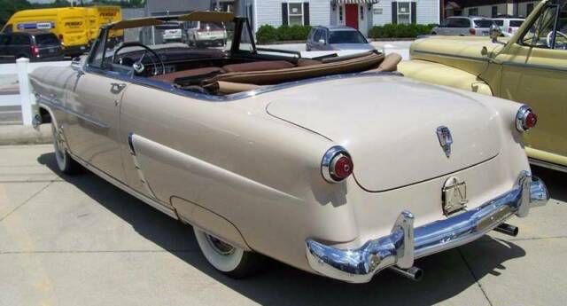 1952 Ford Other CRESTLINER SUNLINER - photo 3