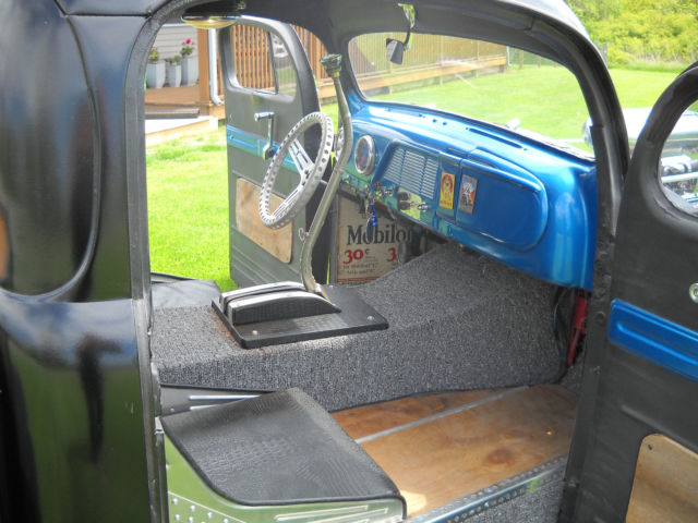 1952 Ford F-1 - photo 12