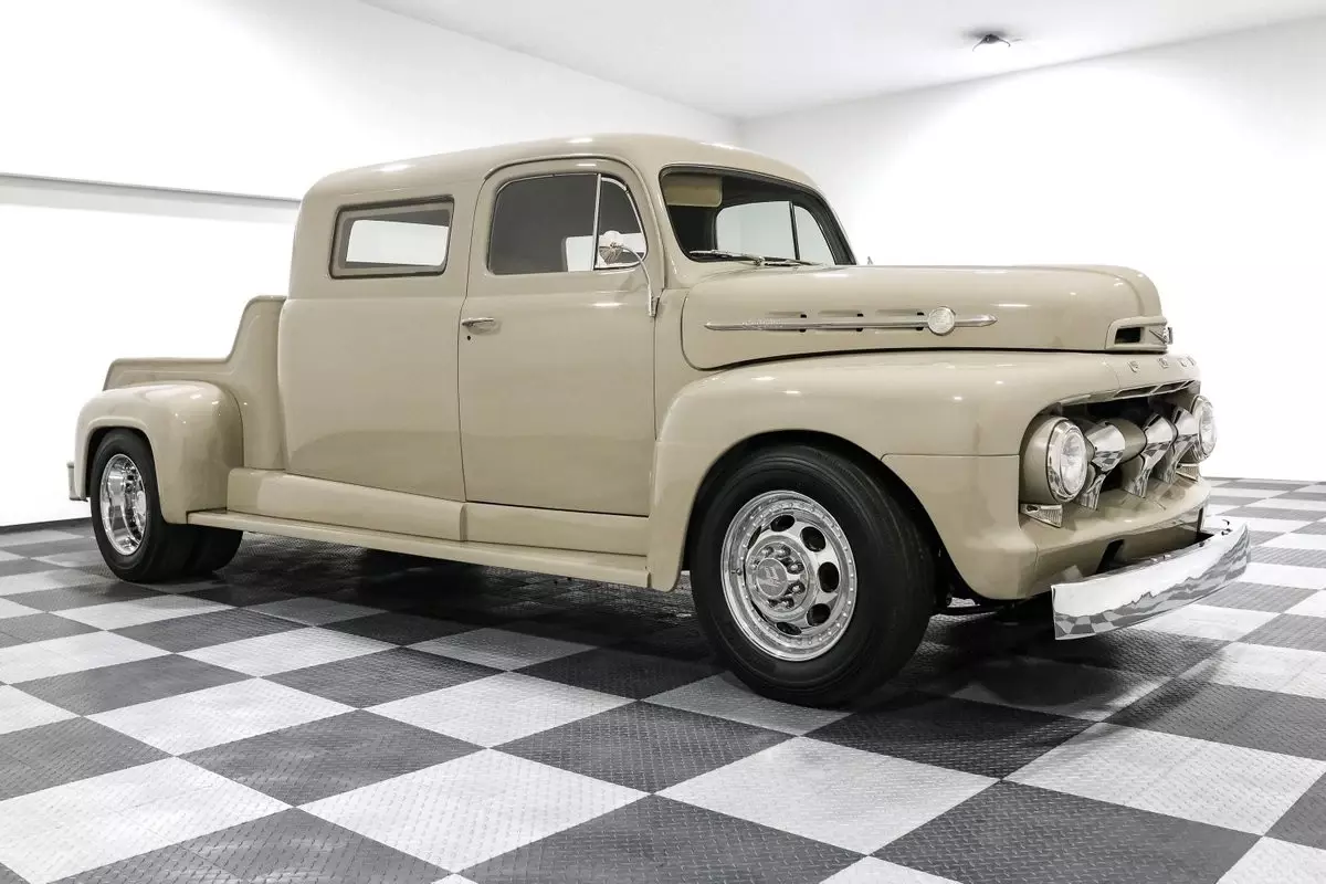 1952 Ford F1 59 Miles Tan Pickup Truck 3.9L 4BT Cummins Turbodiesel 4-Speed Man 1952 Ford F1