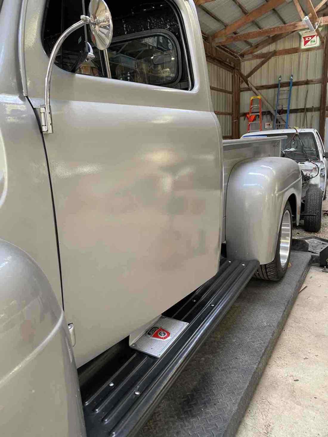 1952 Ford F1 short bed - photo 11