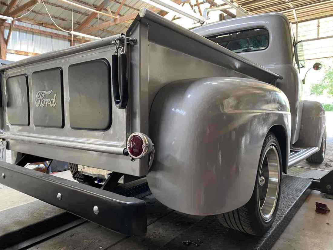 1952 Ford F1 short bed - photo 13