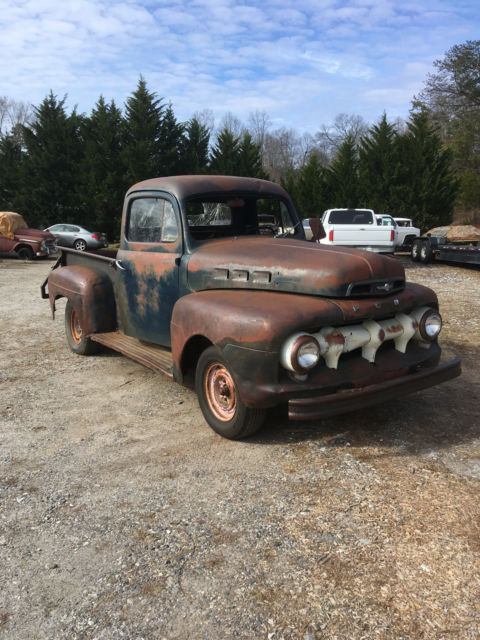 1952 Ford F-100