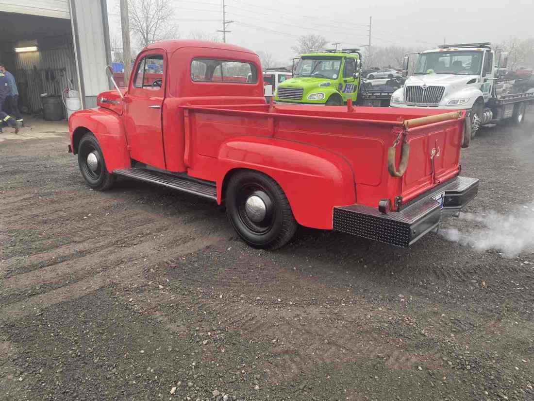 1952 Ford F350 - photo 3