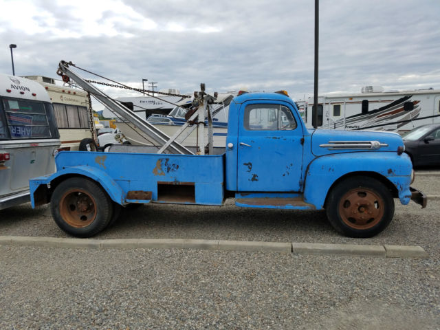 1952 Ford F6 TOW TRUCK VINTAGE WRECKER - photo 7