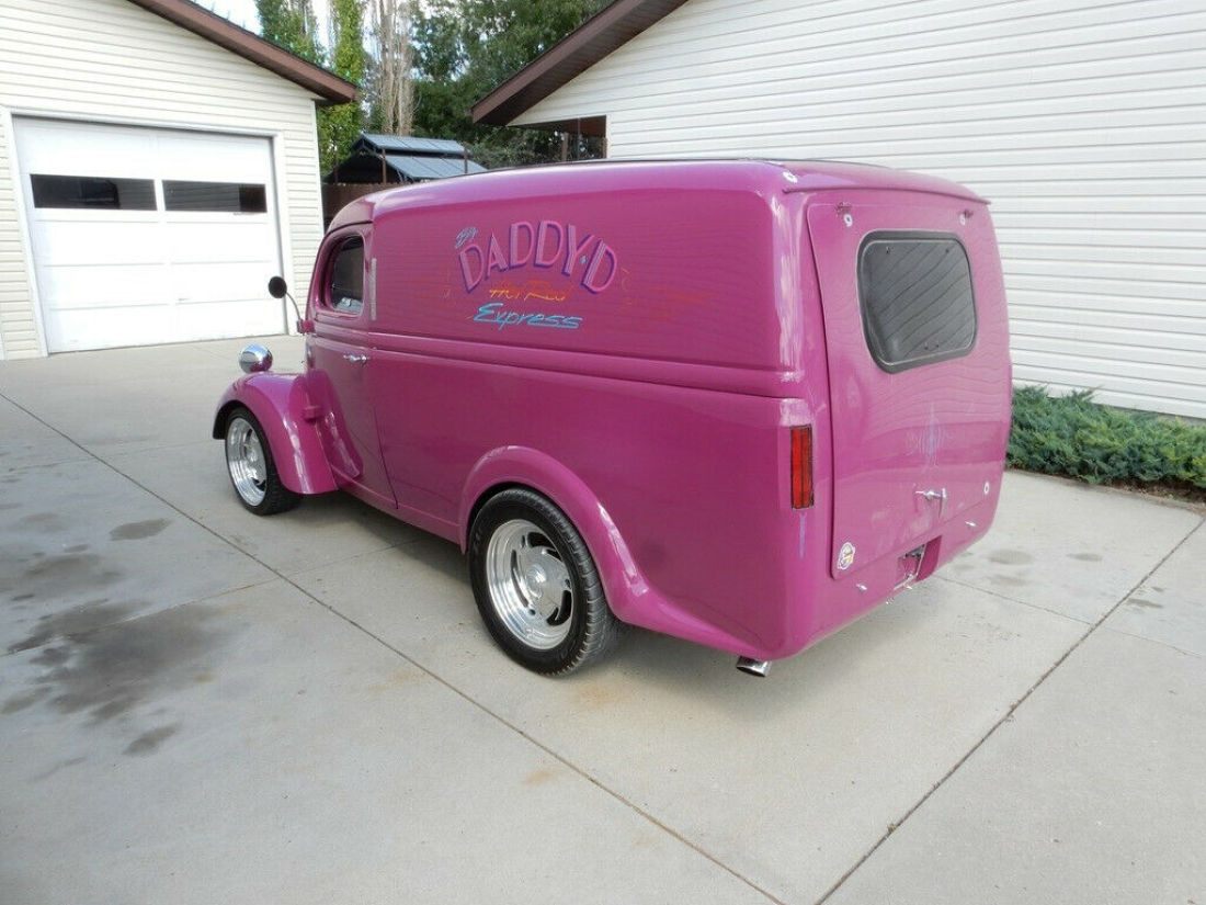 1952 Ford Thames Model E83W Panel Truck - photo 11