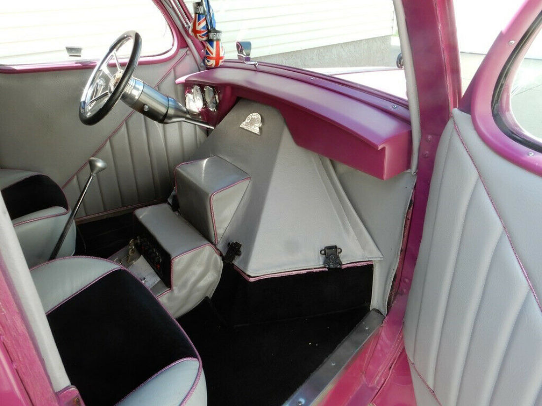 1952 Ford Thames Model E83W Panel Truck - photo 5