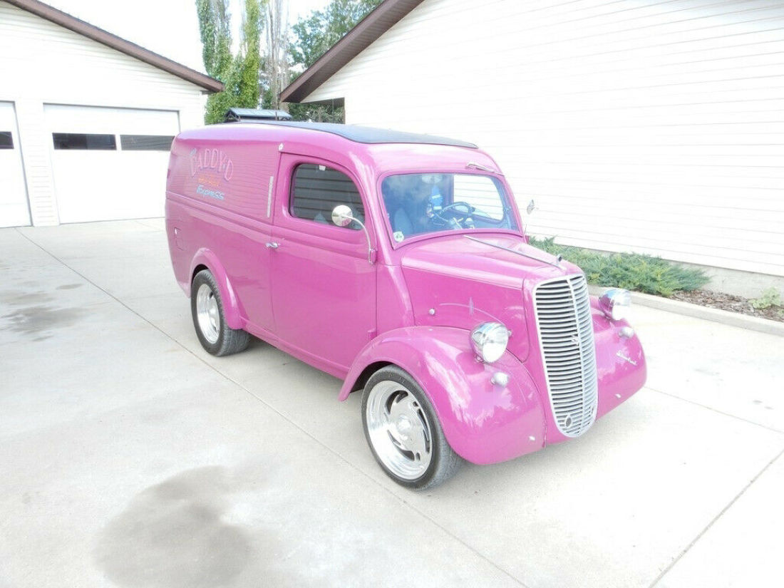 1952 Ford Thames Model E83W Panel Truck - photo 9