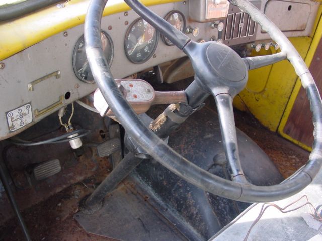 1952 International Harvester L160 COE - photo 10