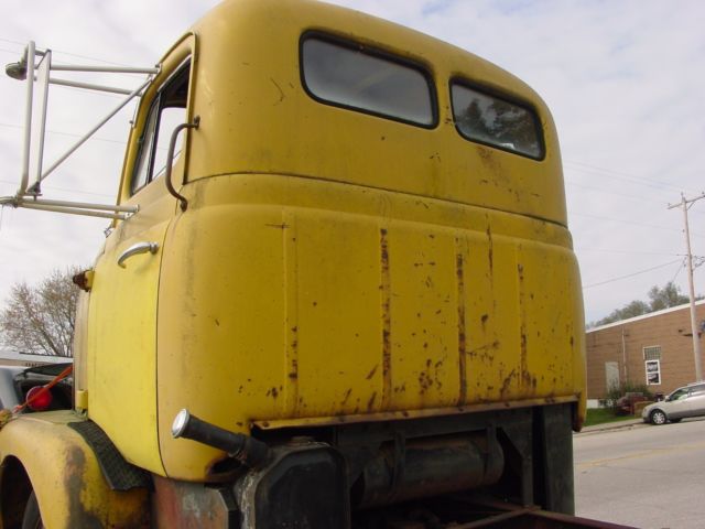 1952 International Harvester L160 COE - photo 2