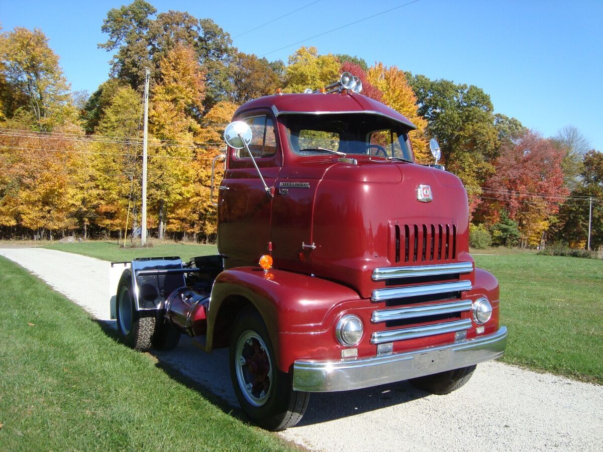 1952 International Harvester Truck - photo 2