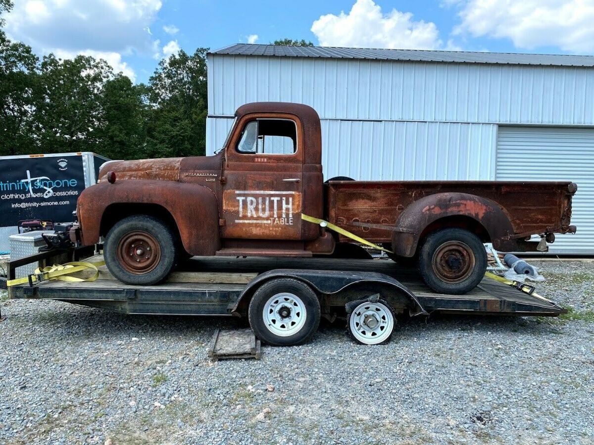 1952 International Harvester L120 1952 International Harvester SD-220