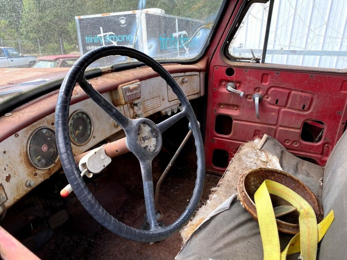 1952 International Harvester SD-220 - photo 9
