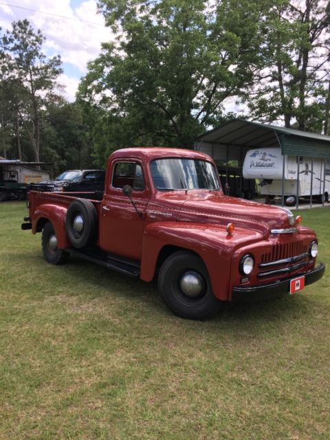 1952 International Harvester L-112