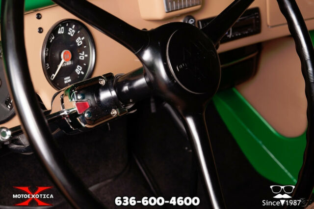 1952 International Harvester R110 3/4-ton 3/4-ton Pickup - photo 13