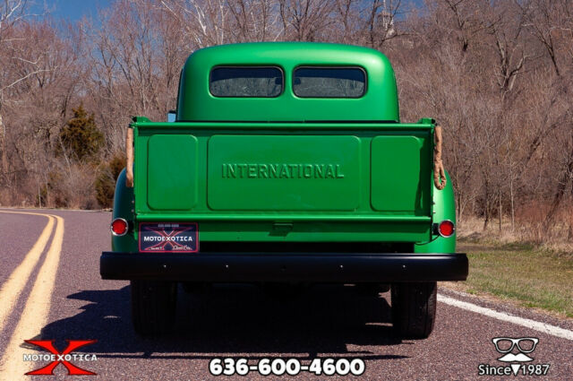 1952 International Harvester R110 3/4-ton 3/4-ton Pickup - photo 6