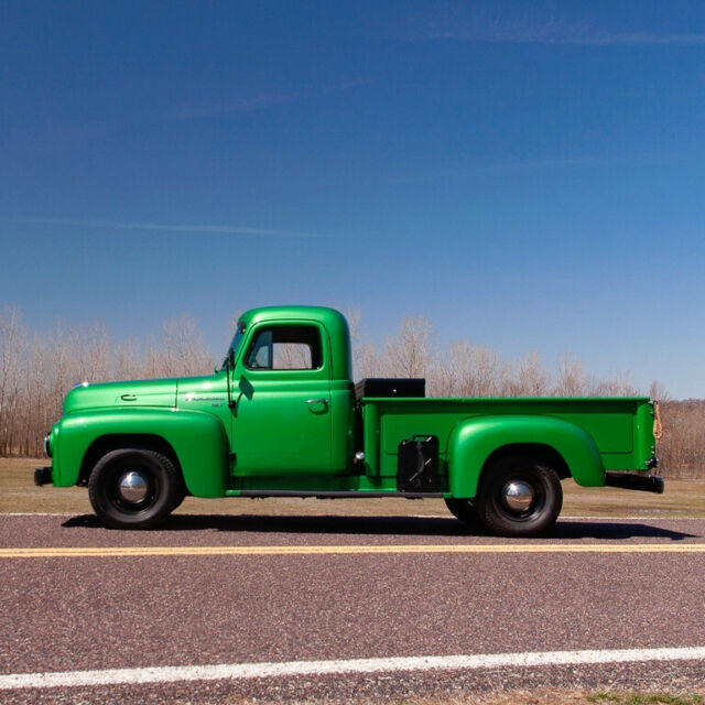 1952 International Harvester R110 3/4-ton 3/4-ton Pickup - photo 8